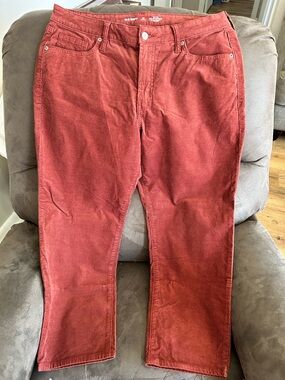 Old Navy High Rise OG Straight Rust Red Corduroy Pants 14P